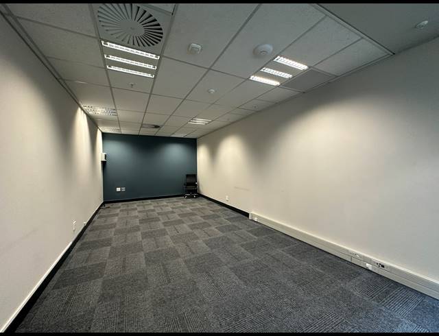 710.70M² OFFICE TO LET IN CENTURION CENTRAL